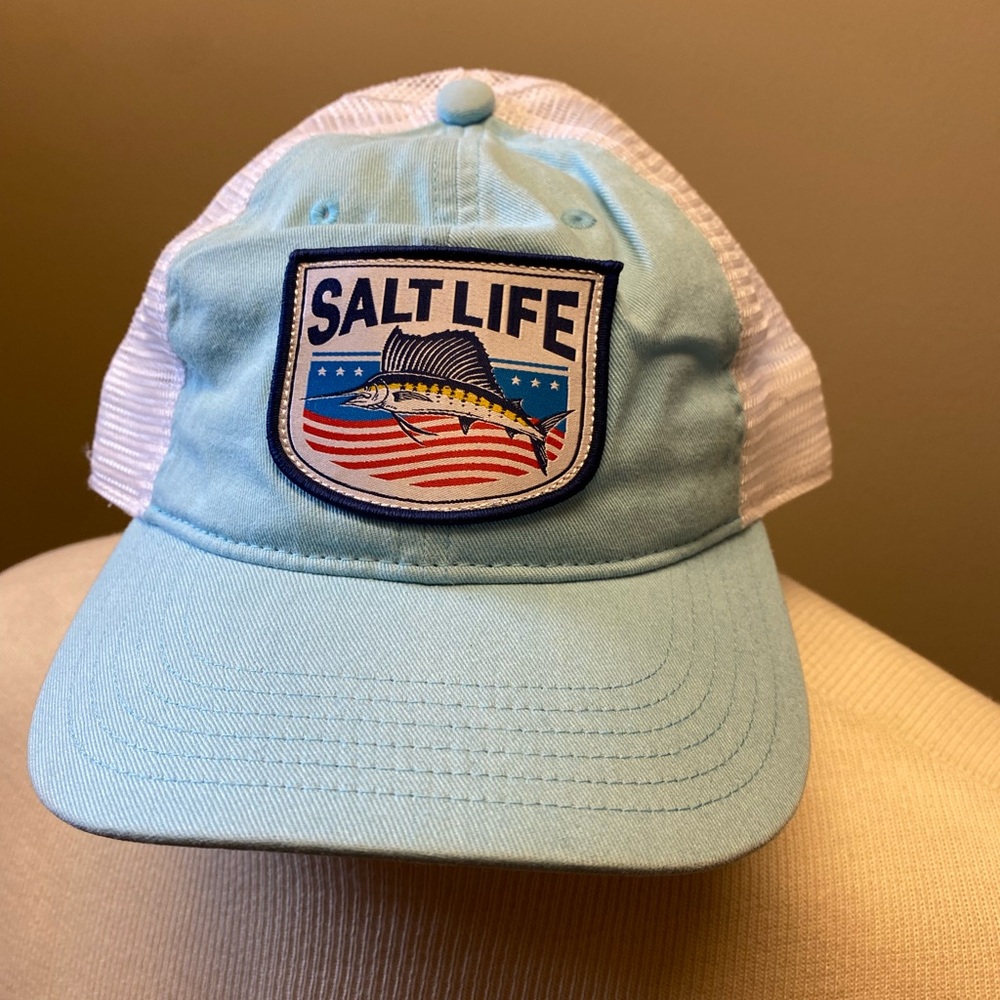 Salt Life Boy’s/Youth Fish Meshback Hat NWT